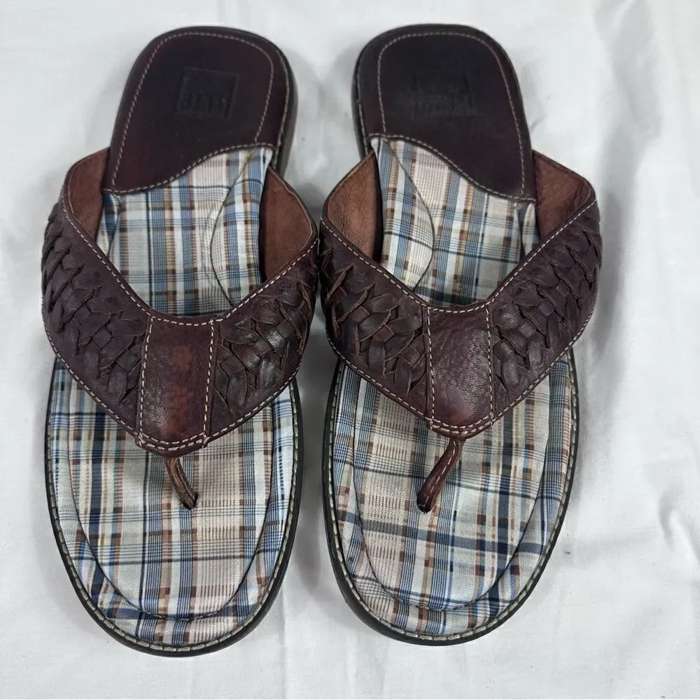 Johnston & Murphy sandals